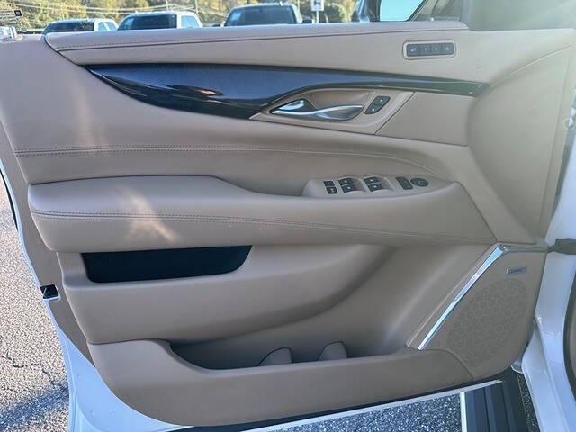 used 2018 Cadillac Escalade ESV car, priced at $28,900