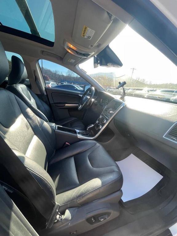 used 2015 Volvo XC60 car, priced at $11,900