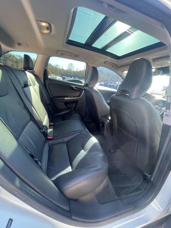 used 2015 Volvo XC60 car, priced at $11,900