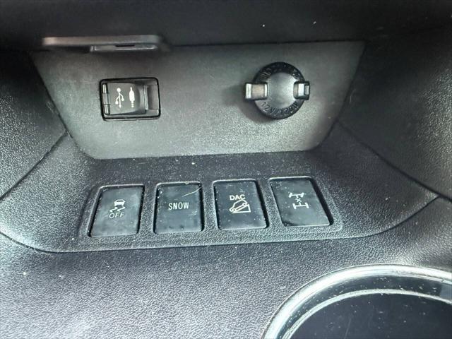 used 2016 Toyota Highlander car, priced at $19,900