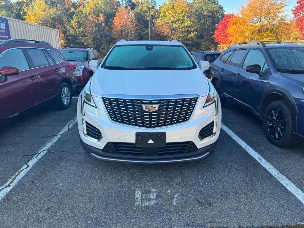 used 2022 Cadillac XT5 car, priced at $31,000