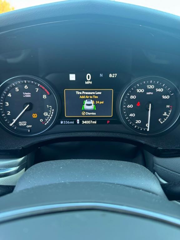 used 2022 Cadillac XT5 car, priced at $31,000