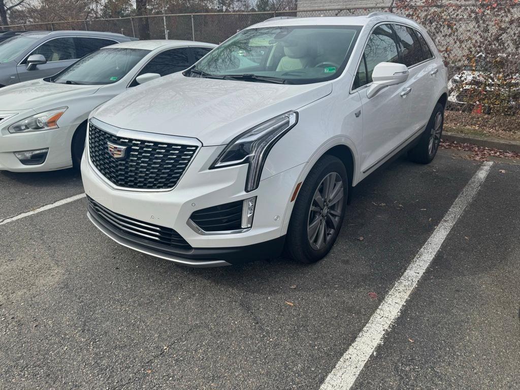 used 2021 Cadillac XT5 car, priced at $28,500