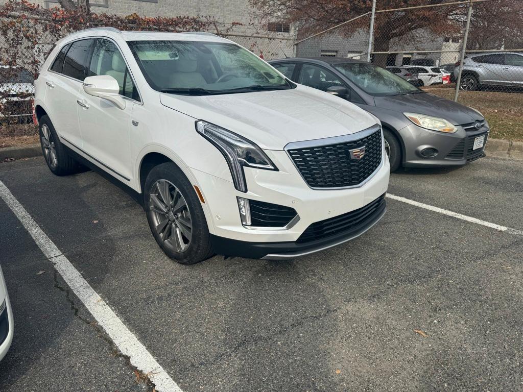 used 2021 Cadillac XT5 car, priced at $28,500