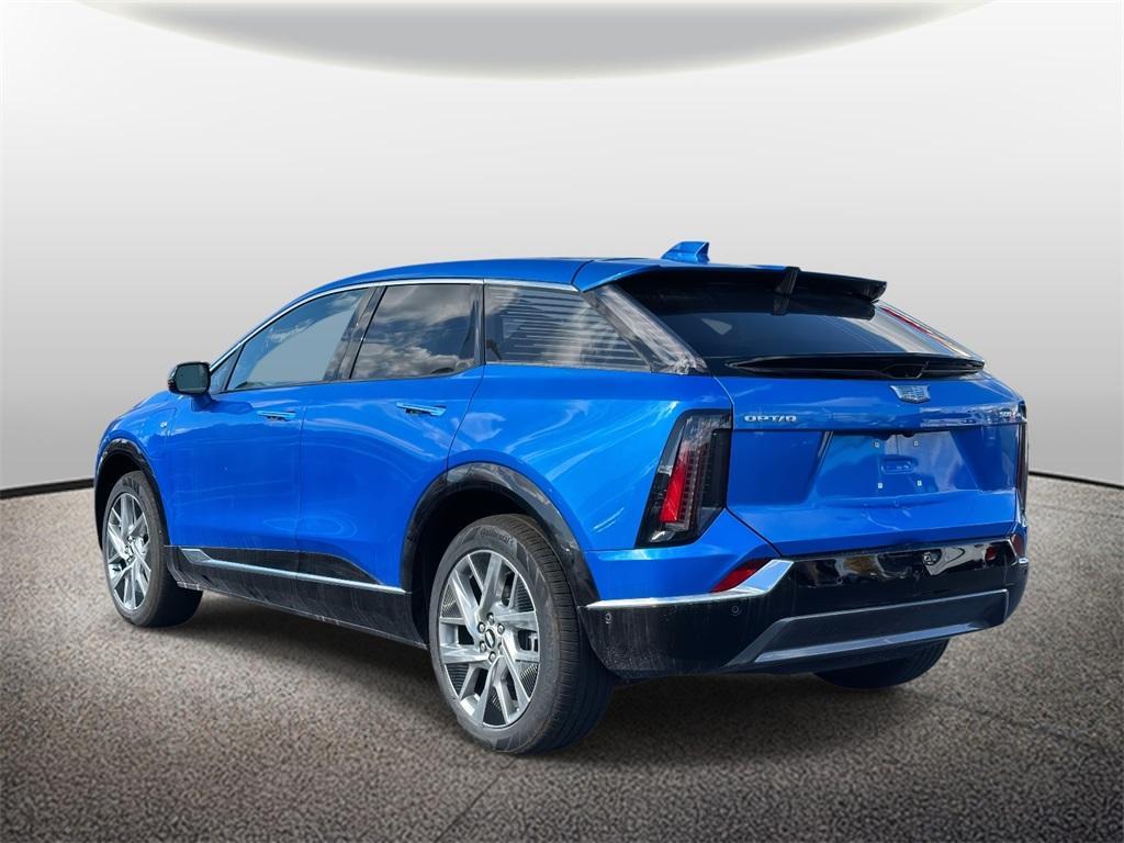 new 2025 Cadillac OPTIQ car, priced at $55,015