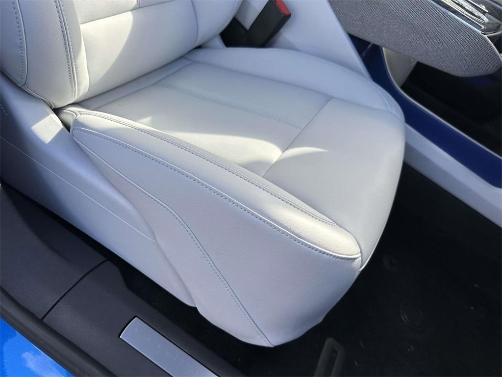 new 2025 Cadillac OPTIQ car, priced at $55,015