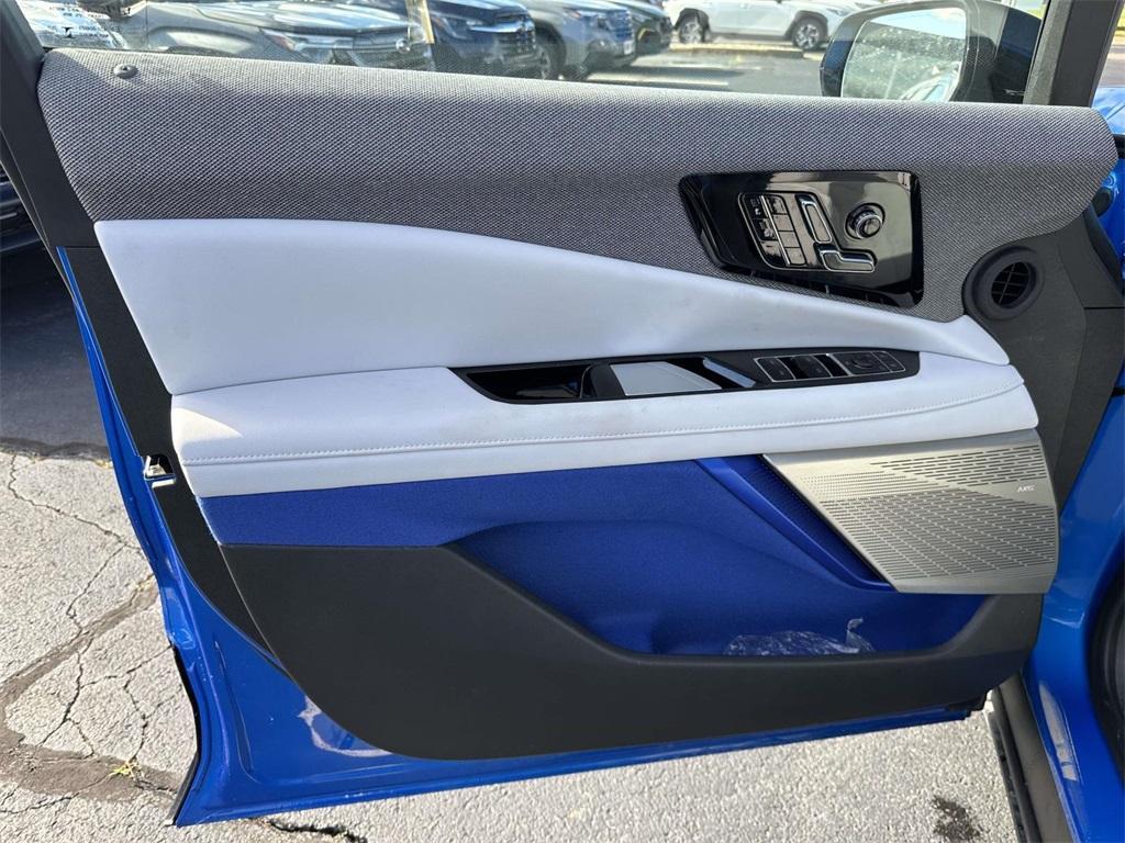 new 2025 Cadillac OPTIQ car, priced at $55,015