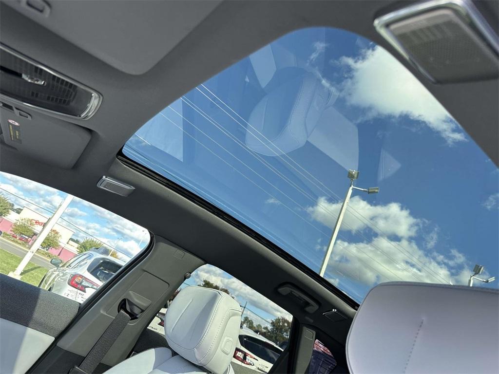 new 2025 Cadillac OPTIQ car, priced at $55,015