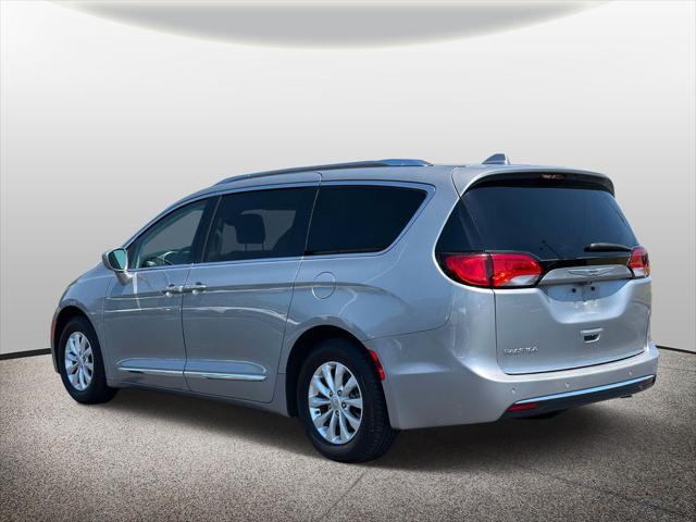 used 2019 Chrysler Pacifica car, priced at $13,000