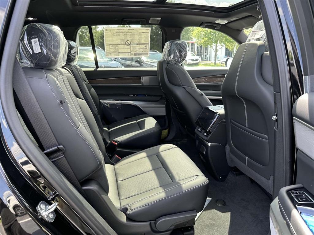 new 2026 Cadillac VISTIQ car, priced at $81,015
