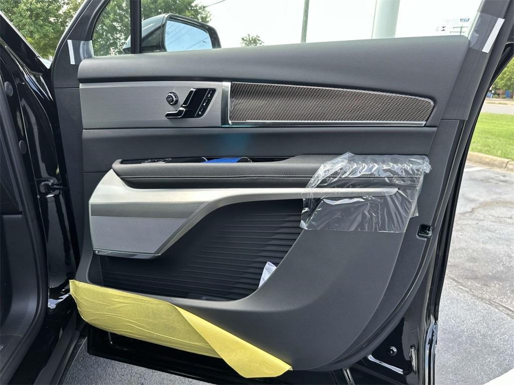 new 2026 Cadillac VISTIQ car, priced at $81,015
