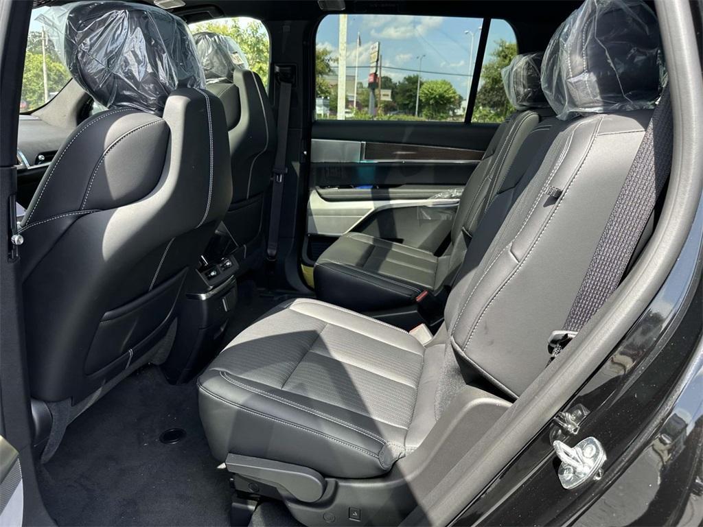 new 2026 Cadillac VISTIQ car, priced at $81,015