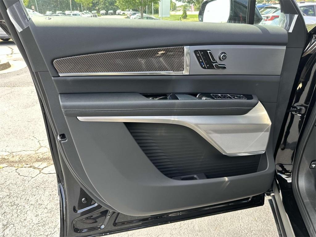 new 2026 Cadillac VISTIQ car, priced at $81,015