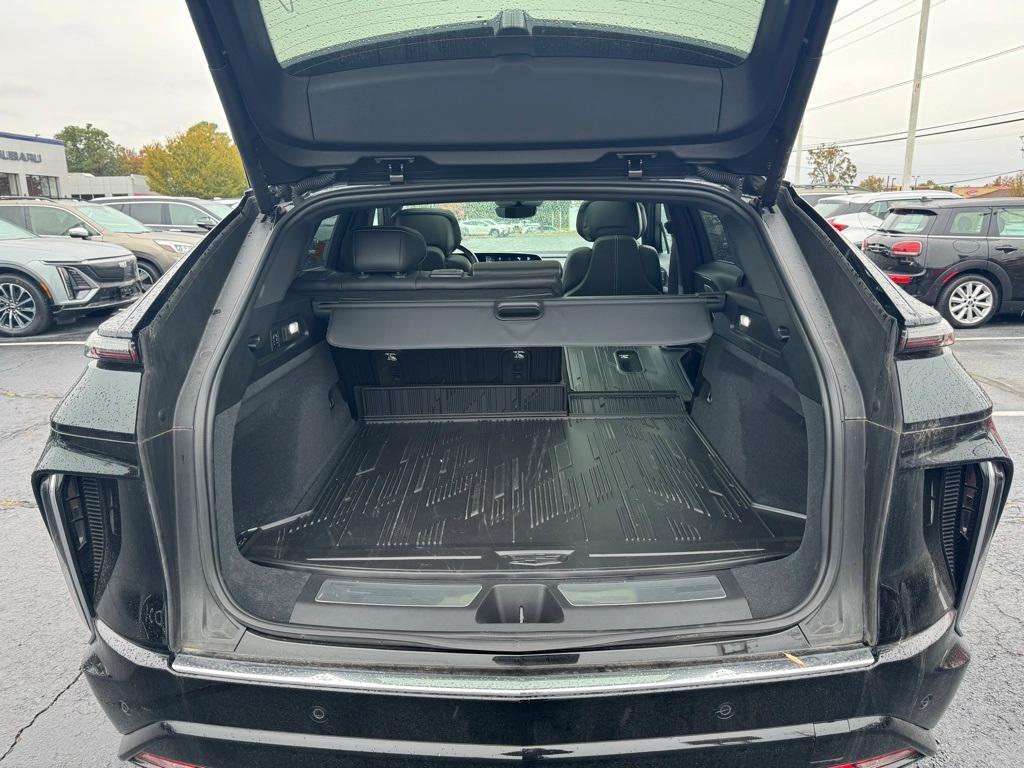 used 2024 Cadillac LYRIQ car, priced at $43,500