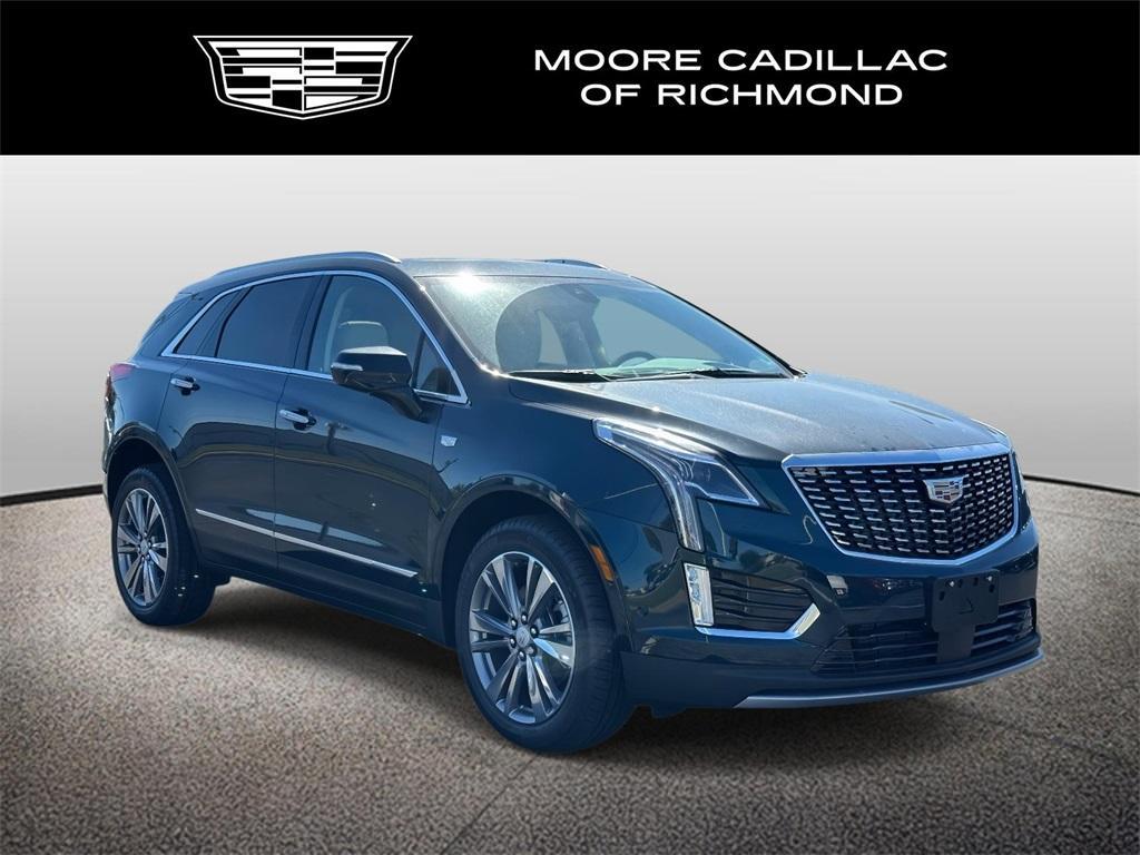 new 2025 Cadillac XT5 car, priced at $59,290