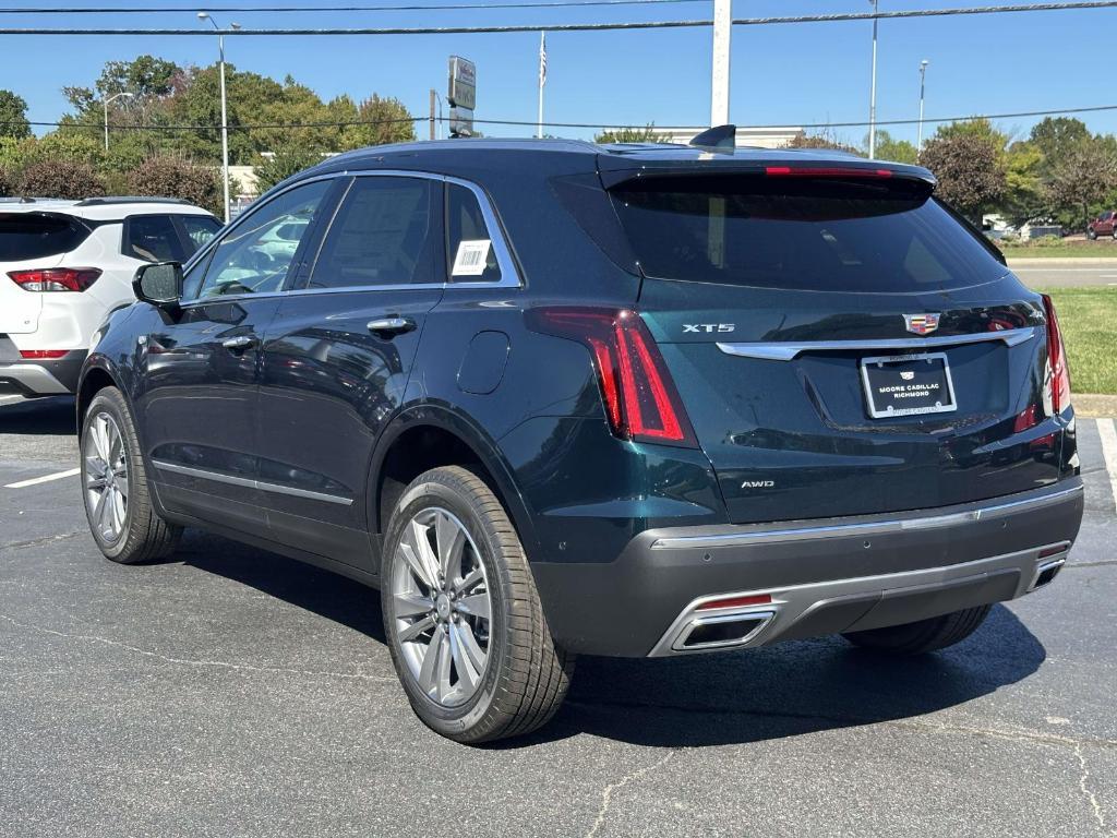 new 2025 Cadillac XT5 car, priced at $59,290