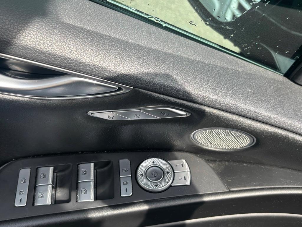 used 2021 Genesis G80 car, priced at $30,000