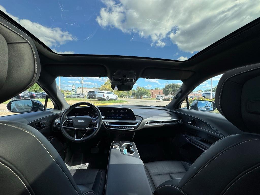 used 2023 Cadillac LYRIQ car, priced at $31,500