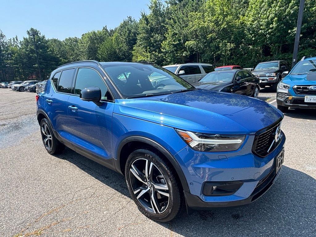 used 2019 Volvo XC40 car, priced at $20,500