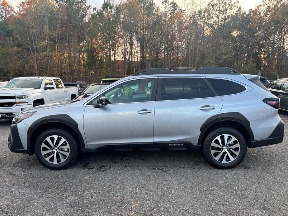 used 2025 Subaru Outback car, priced at $29,000