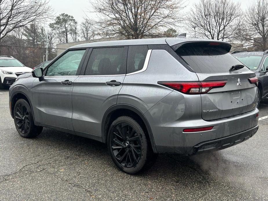 used 2024 Mitsubishi Outlander car, priced at $27,000