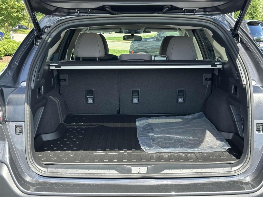 used 2025 Subaru Outback car, priced at $31,500