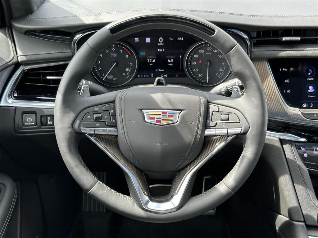 new 2025 Cadillac XT6 car, priced at $75,340