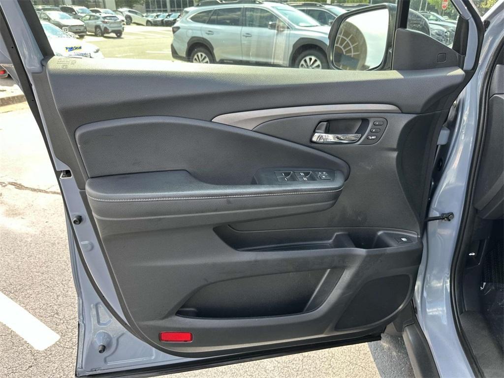 used 2022 Honda Ridgeline car, priced at $29,000