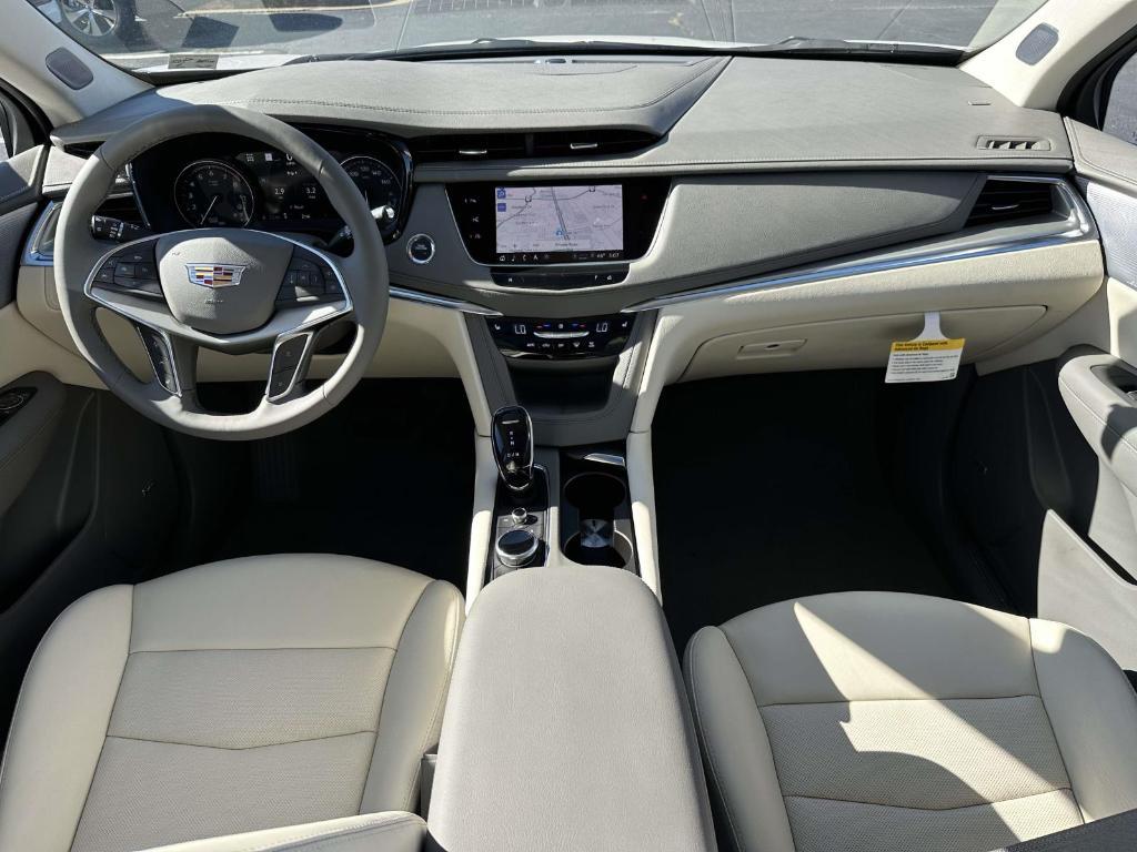 new 2025 Cadillac XT5 car, priced at $59,890