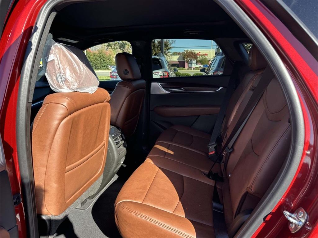 new 2026 Cadillac XT5 car, priced at $66,265