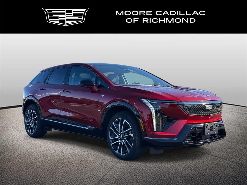 new 2025 Cadillac OPTIQ car, priced at $56,215