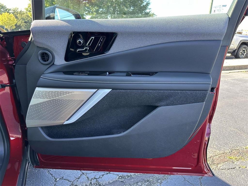 new 2025 Cadillac OPTIQ car, priced at $56,215