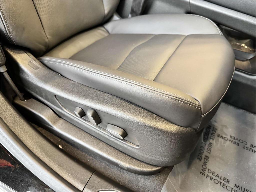 new 2025 Cadillac XT5 car, priced at $59,190