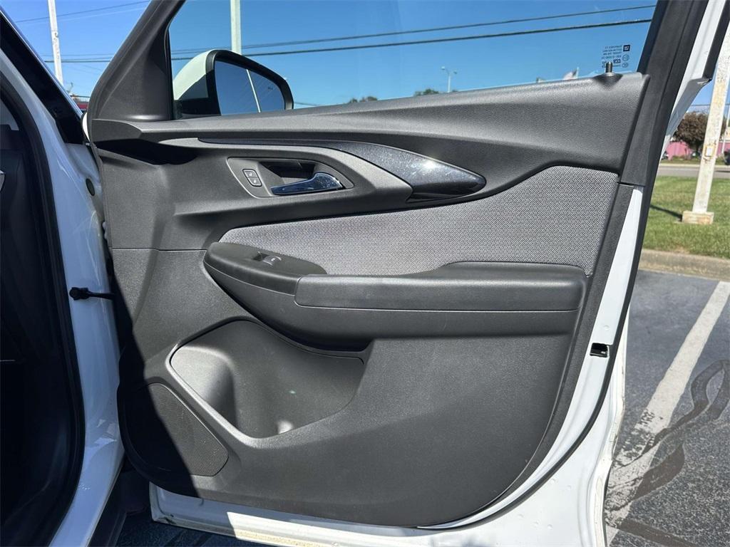 used 2022 Chevrolet TrailBlazer car, priced at $13,500