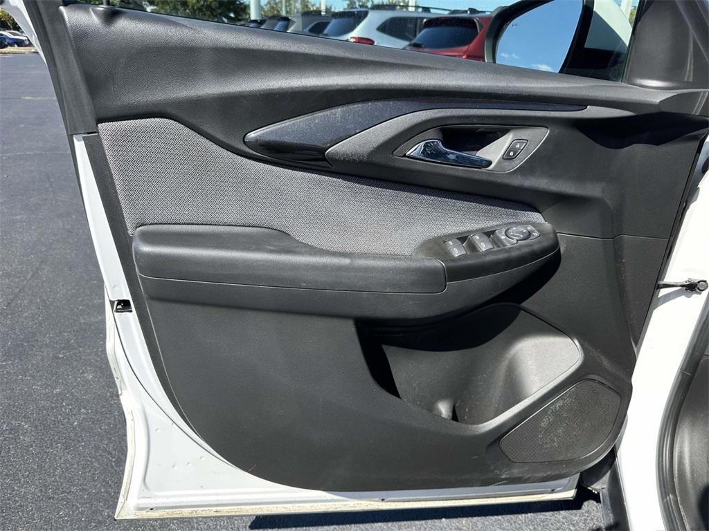 used 2022 Chevrolet TrailBlazer car, priced at $13,500