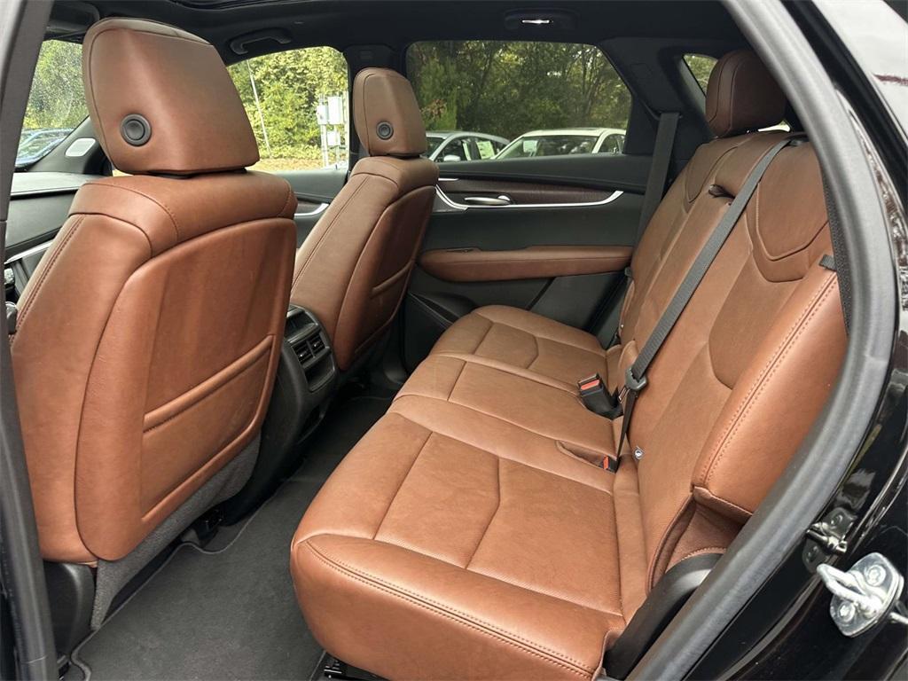 used 2025 Cadillac XT5 car, priced at $52,500