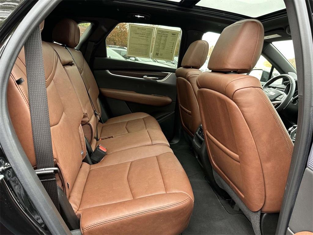 used 2025 Cadillac XT5 car, priced at $52,500