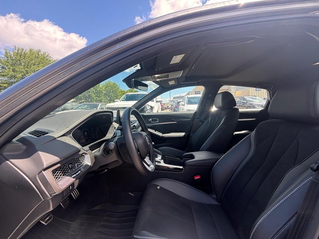 used 2024 Acura Integra car, priced at $32,000
