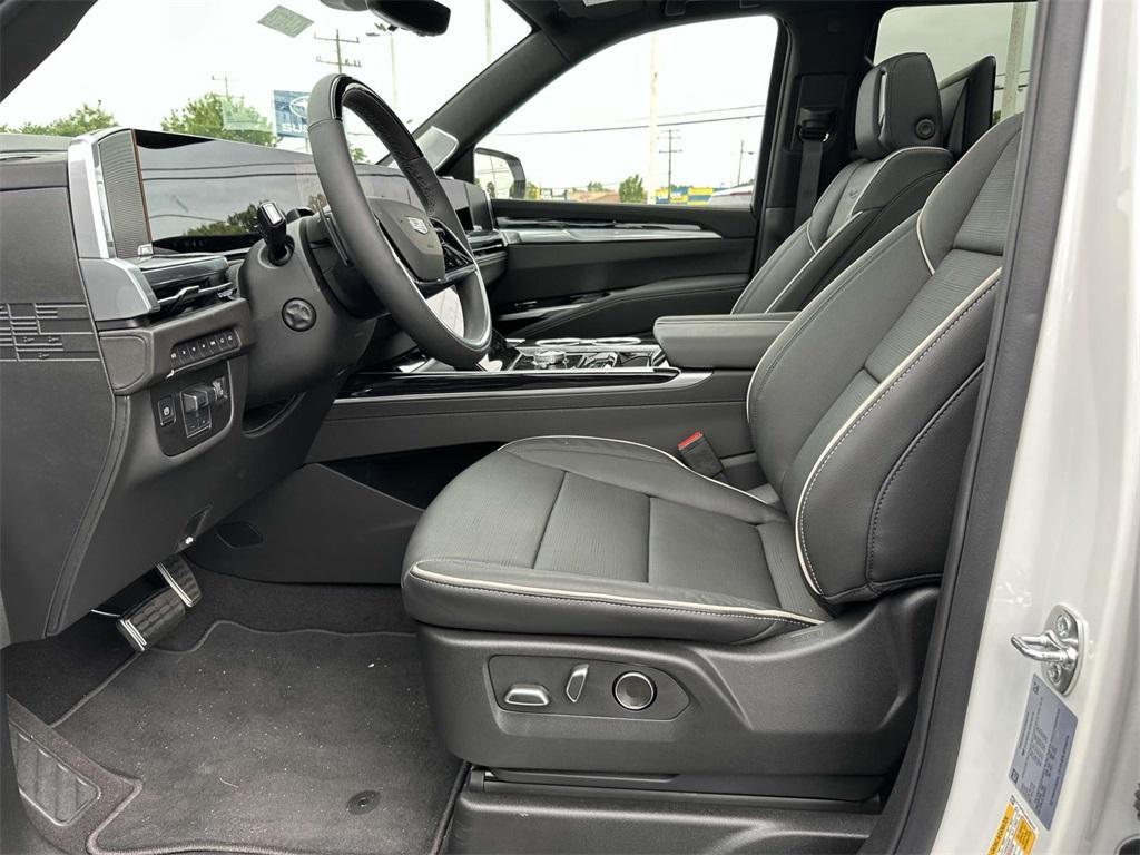new 2025 Cadillac Escalade car, priced at $119,419