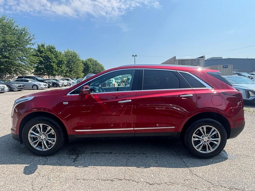 used 2023 Cadillac XT5 car, priced at $33,000