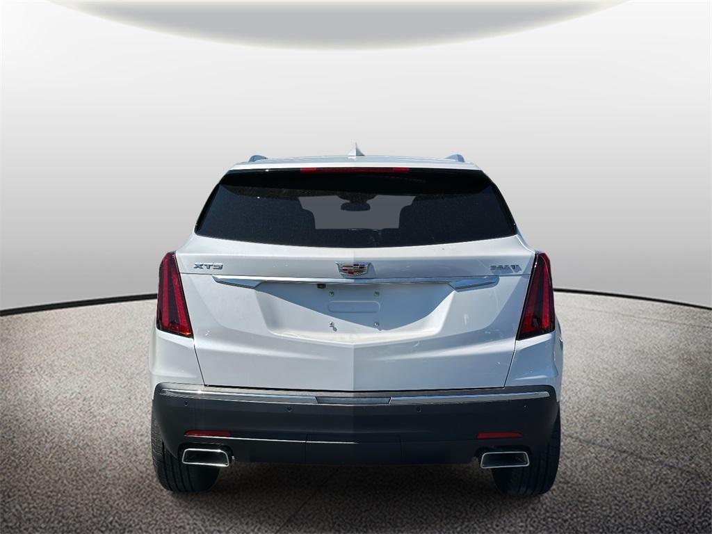 new 2024 Cadillac XT5 car, priced at $46,515