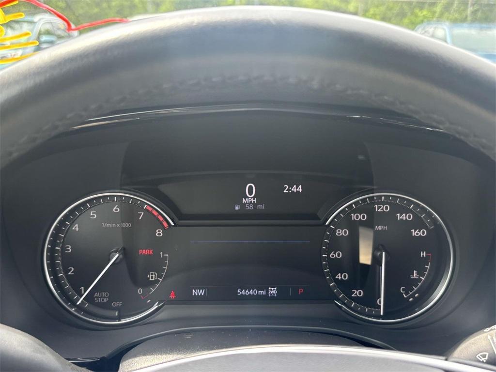 used 2022 Cadillac XT5 car, priced at $36,500