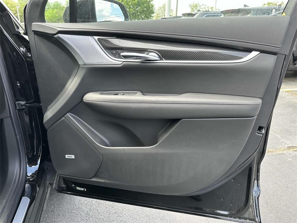 new 2025 Cadillac XT6 car, priced at $67,165