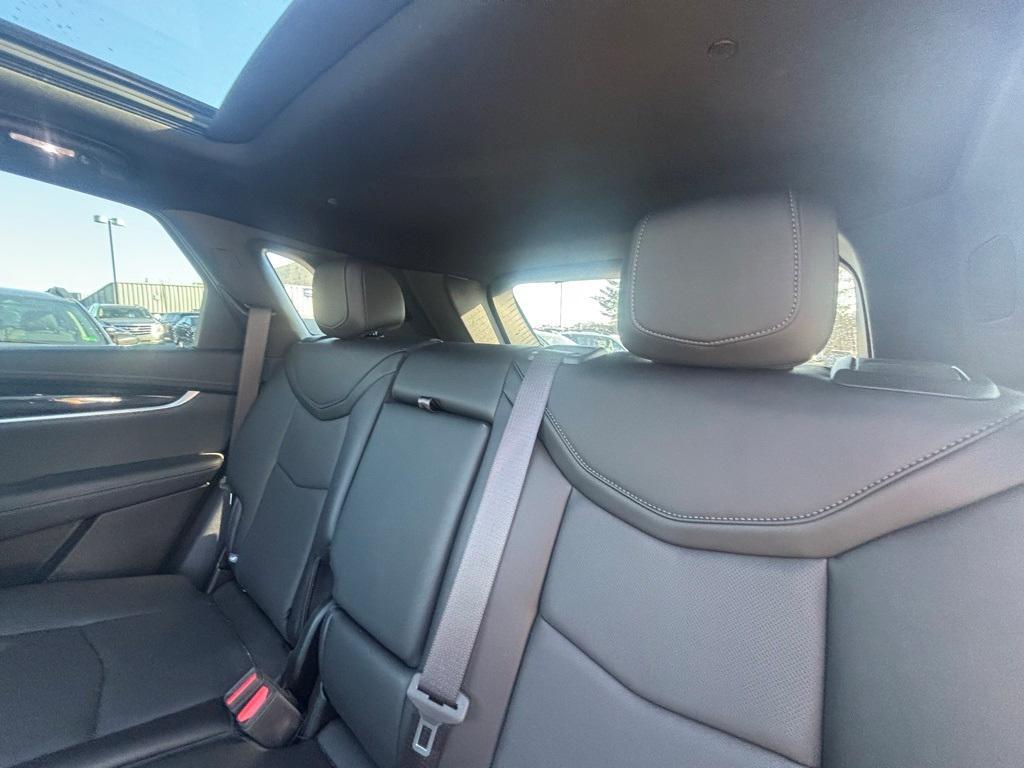 used 2024 Cadillac XT5 car, priced at $44,000