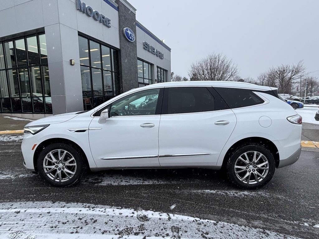 used 2022 Buick Enclave car, priced at $30,500