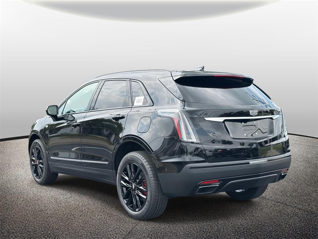 new 2025 Cadillac XT5 car, priced at $68,330