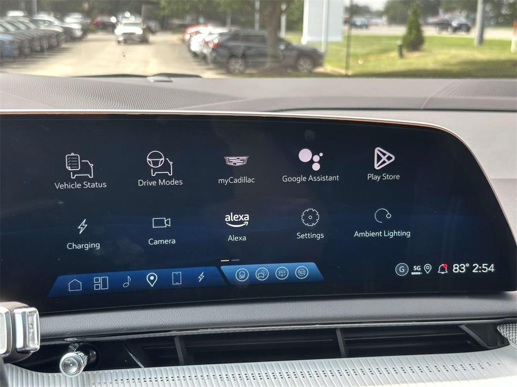 new 2025 Cadillac OPTIQ car, priced at $59,410