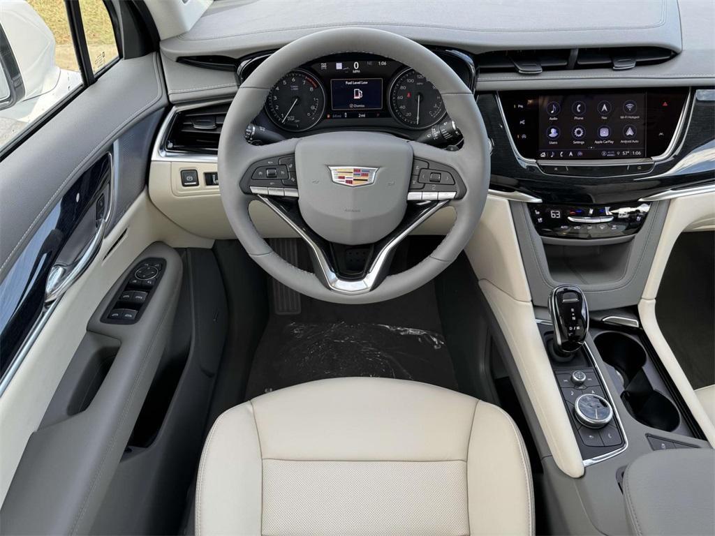 new 2025 Cadillac XT6 car, priced at $64,465