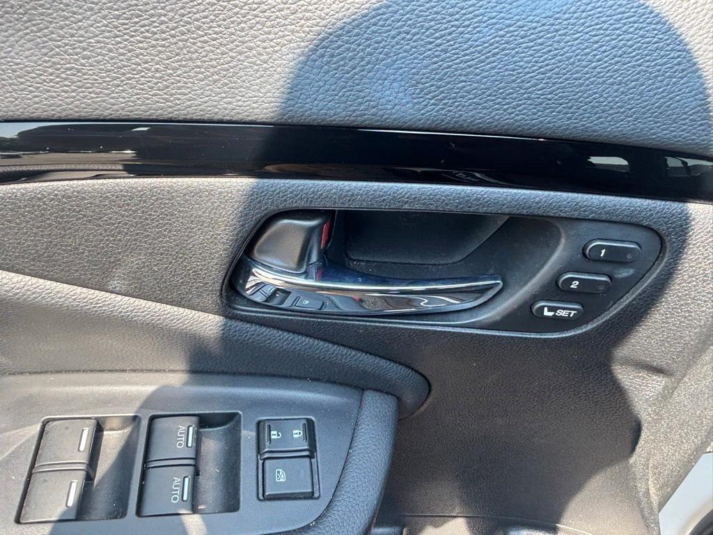 used 2021 Honda Pilot car, priced at $30,000