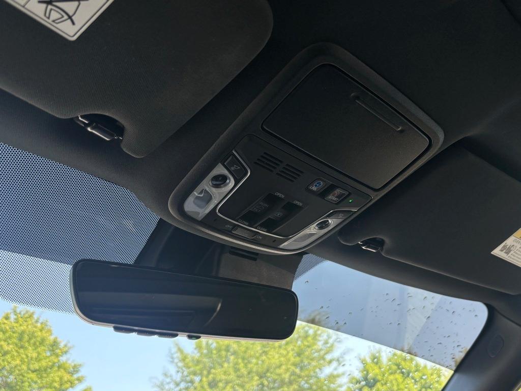 used 2021 Honda Pilot car, priced at $30,000